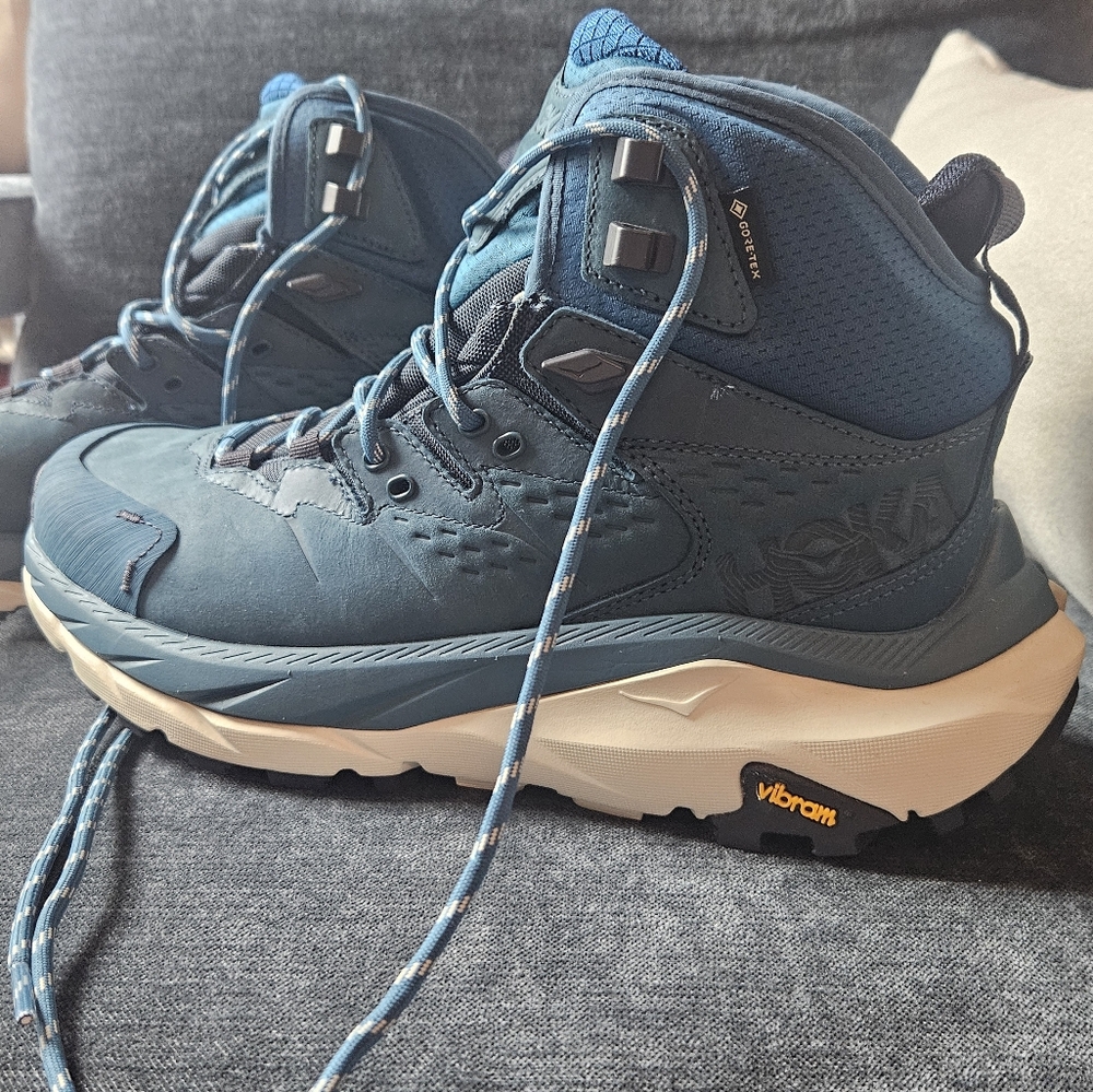 Women's HOKA One One Kaha 2 Mid GTX Gore-Tex Hiking Boot Size 8